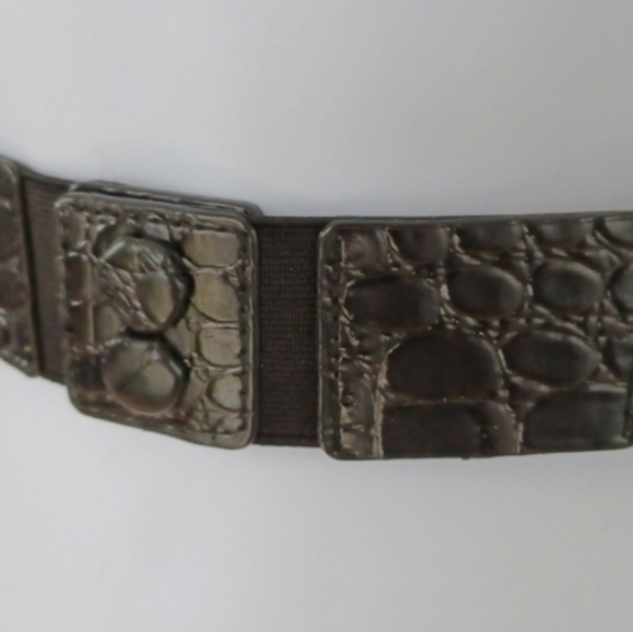 Ivanka Trump black chain belt  28 inches - Picture 2 of 9